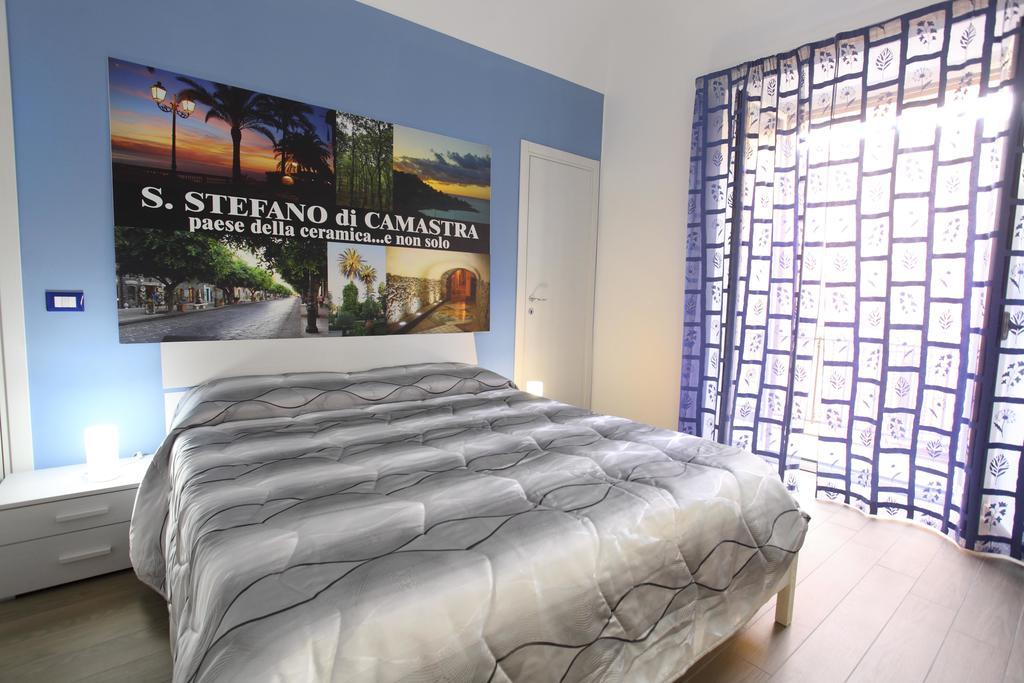 B&B La Grande Mela Santo Stefano di Camastra Habitación foto